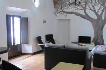 Albergue Rural Almonaster