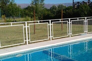 فندق Eluney Cabanas