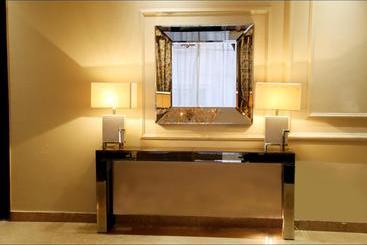 تختخواب و صبحانه The Ivy House