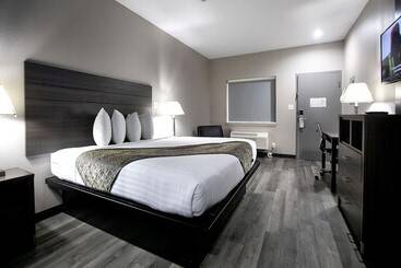 בית מלון כפרי Express Inn