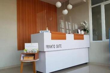 ホテル Privato Suite Purwokerto