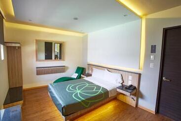 ホテル Lirio Adult Only