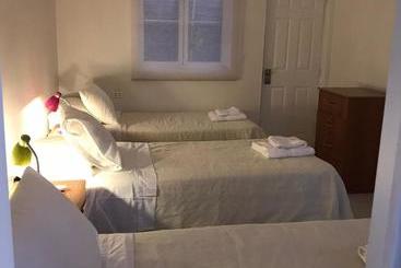 بنسيون Hostal Casa 95