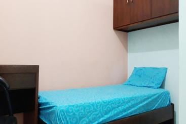 호텔 Spot On 2714 Omah Ayu Syariah