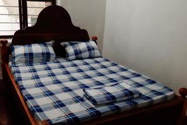 Mamdali Hostel
