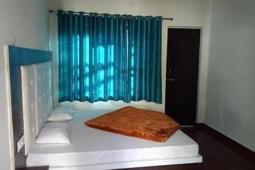 پانسیون Jagdarshan Guest House