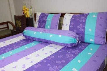تختخواب و صبحانه Nhà Nghỉ Xuân Lan Cần Thơ