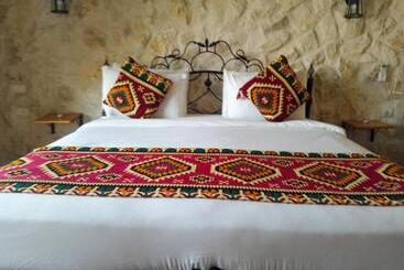 هتل Infinity Lodge