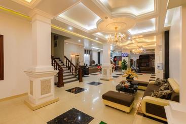 هتل Phố Xanh Marina