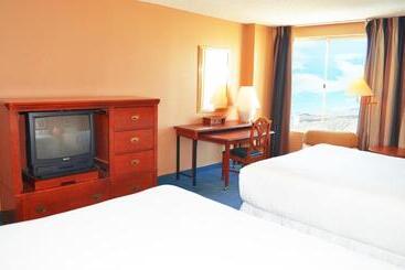 منتجع Laughlin River Lodge