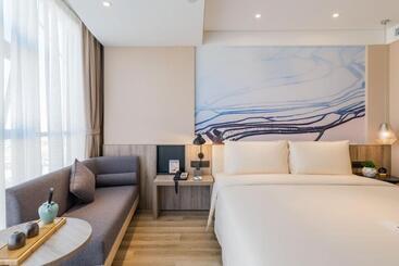 Atour Hotel Kunming Dashanghui