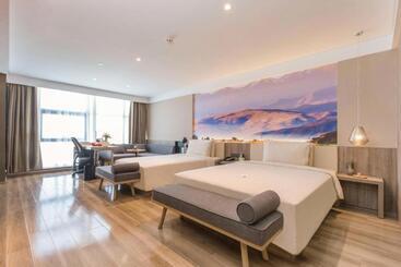 Atour Hotel Xining East Kunlun Road