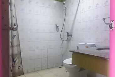 هتل Baan Subtawee