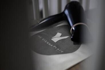 Отель The Vienna Place