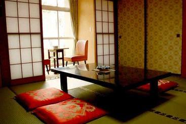 Sagaeya Ryokan