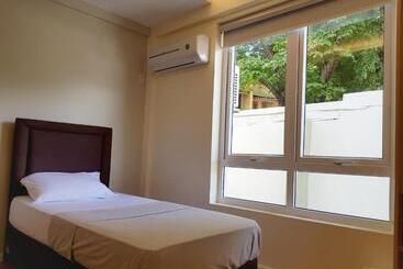 پانسیون The Leaf House