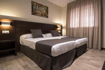 פנסיון Complejo O Piñeiral A Fonsagrada