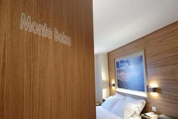 Отель Miramonti