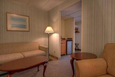 هتل Seashore Park Inn