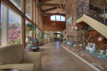 هتل Seashore Park Inn