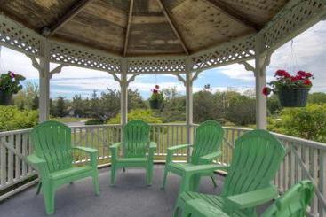 هتل Seashore Park Inn