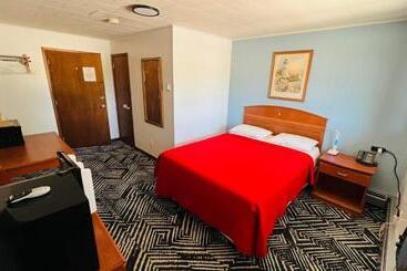 Sands Motel