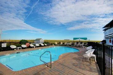 Sea Cliff House Motel