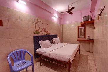 호텔 Spot On 40775  Sethu Tower Lodge Spot
