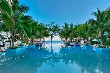 אתר נופש The Sens Cancun