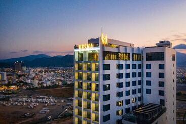 Vesna Hotel Nha Trang