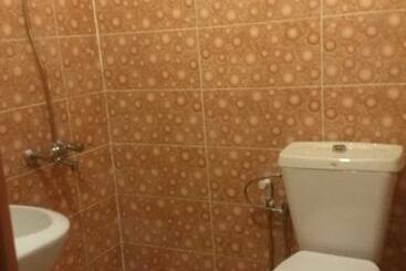 پانسیون Youth Guest House