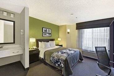 فندق Baymont By Wyndham Fort Collins