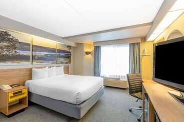 فندق Days Inn By Wyndham Eagan Minnesota Near Mall Of America