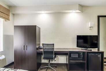 Отель Sleep Inn Austintown   Youngstown, West