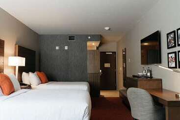 Revel Hotel Des Moines Urbandale, Tapestry Collection By Hilton