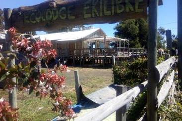 צימר Ekilibre Surf Eco Hostal
