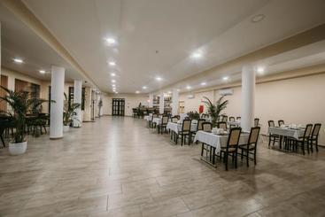هتل Cédrus Club