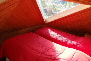 아파트호텔 Karü Domos Del Fuy