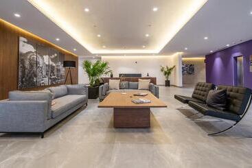 ホテル City Express Plus By Marriott San Luis Potosi