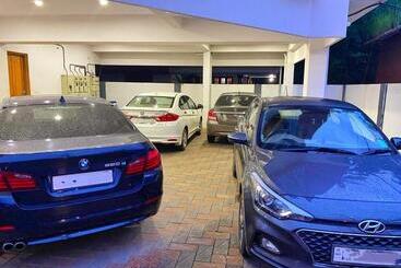 פנסיון Thrissur Villas Home Stay