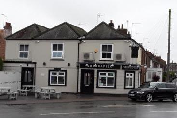 فندق صغير Lord Napier