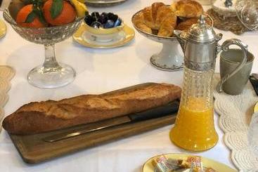 تختخواب و صبحانه Villa Parisiata