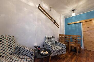 Пансион Hostal Boutique Terra Antarctica