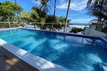 استراحتگاه Konchamar