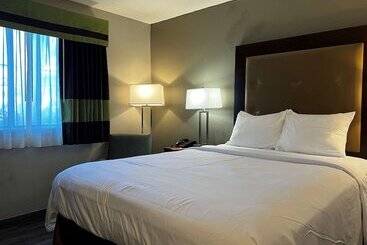 فندق Econo Lodge