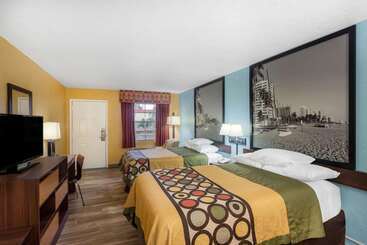 호텔 Super 8 By Wyndham Bradenton Sarasota Area