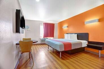 Motel 6truth Or Consequences, Nm