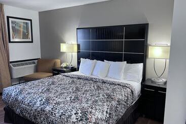 فندق على الطريق Amerivu Inn