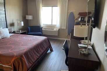 모텔 Super 8 By Wyndham Alton