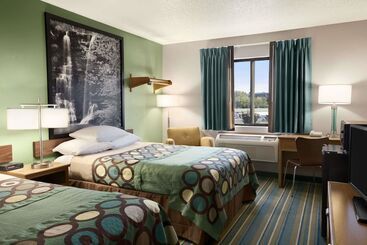 汽车旅馆  Super 8 By Wyndham Batesville